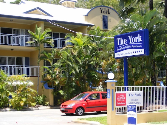 Gallery - The York Beachfront Holiday Apartments