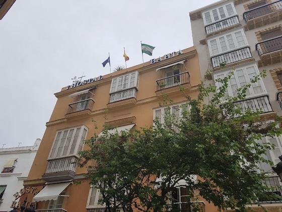 Gallery - Hostal Bahía