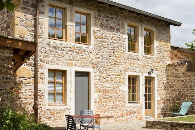 Gallery - Contact Hôtels Le Savigny & Spa