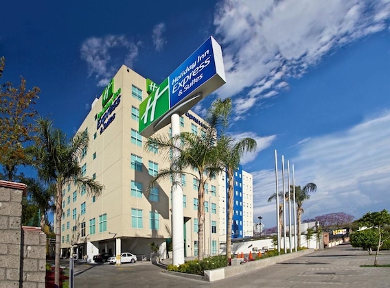 Gallery - Holiday Inn Express Queretaro By Ihg