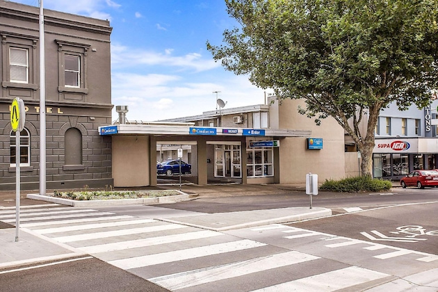 Gallery - Comfort Inn Western