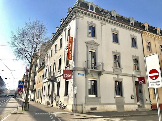 Gallery - Easyhotel Basel City - Contactless Self Check-In