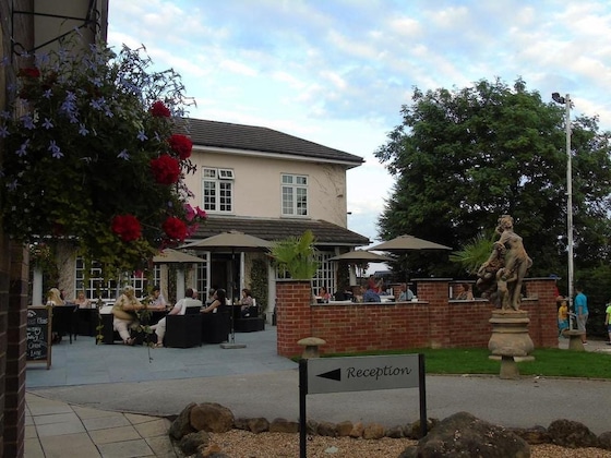 Gallery - The Littleover Lodge Hotel