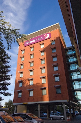 Gallery - Premier Inn Southampton City Centre