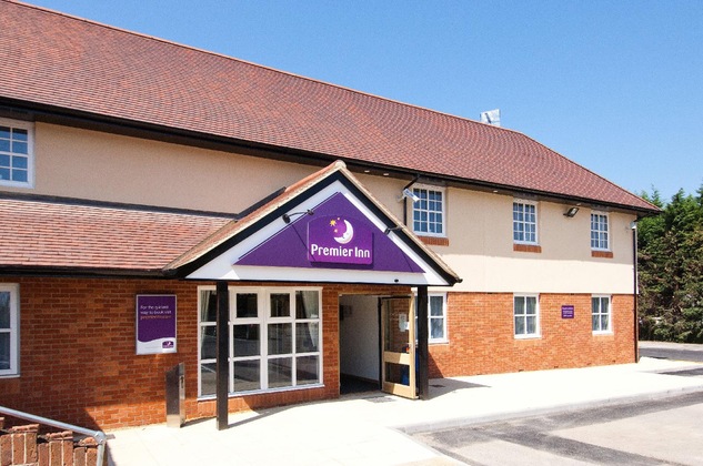 Gallery - Premier Inn London Ruislip