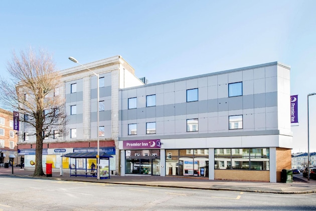 Gallery - Premier Inn Eastbourne Town Centre