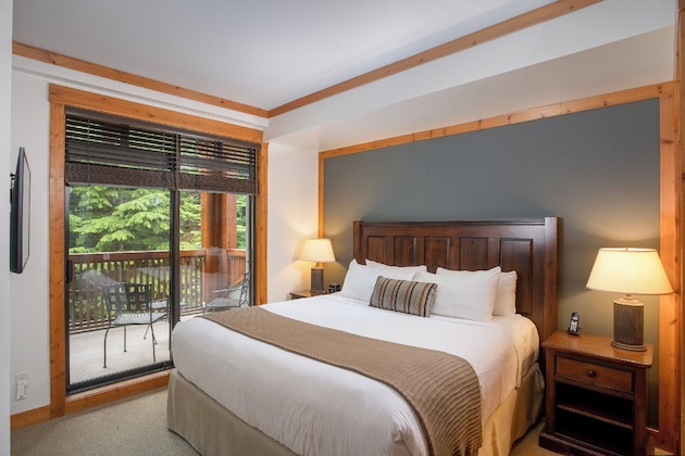 Gallery - First Tracks Lodge, By Lodging Ovations