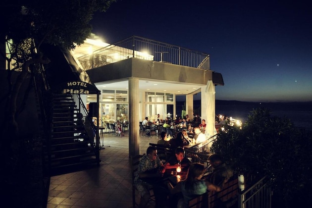 Gallery - Beach Hotel