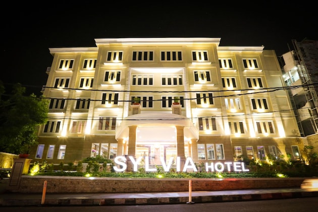 Gallery - Sylvia Hotel Premier Kupang