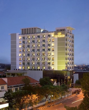 Gallery - Hotel Santika Pandegiling Surabaya