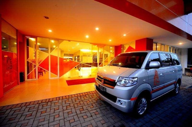 Gallery - Comfy Studio At High Point Serviced Apartment