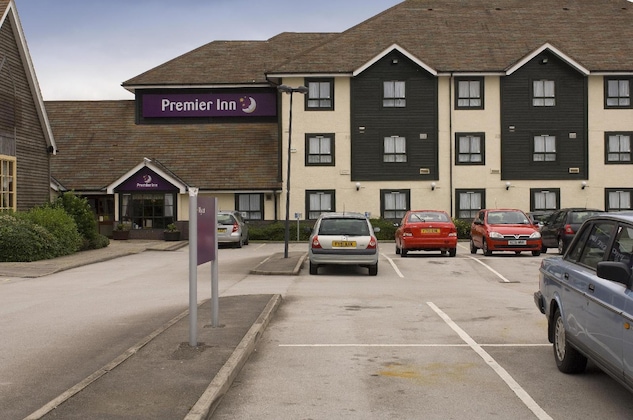 Gallery - Premier Inn Doncaster (Lakeside)