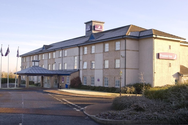 Gallery - Premier Inn Livingston (Bathgate)