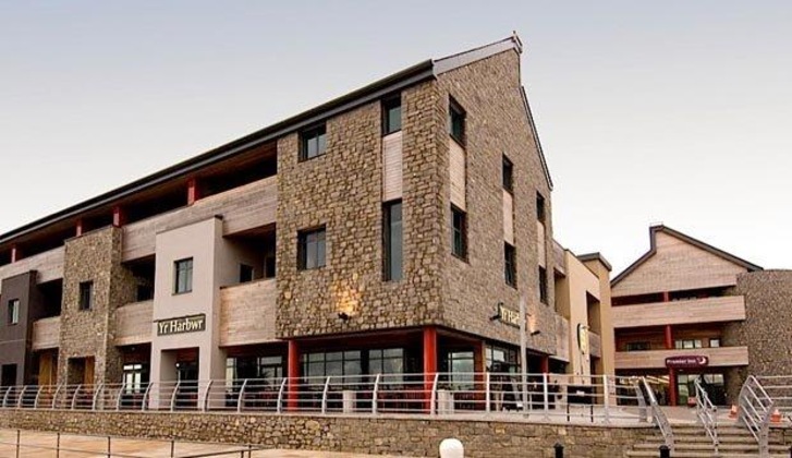 Gallery - Premier Inn Caernarfon