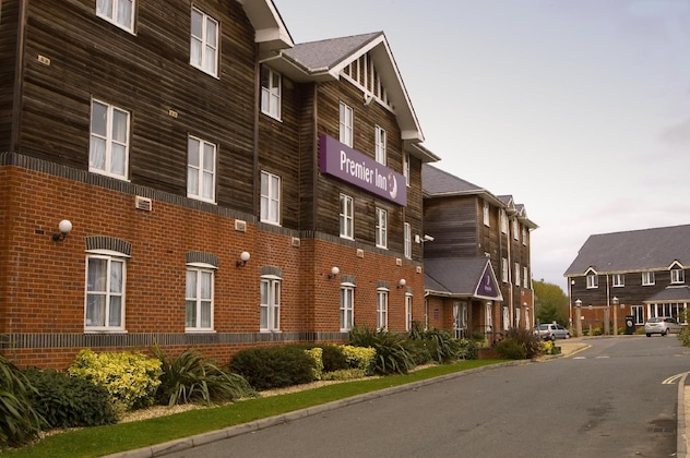 Gallery - Premier Inn Isle Of Wight (Newport)