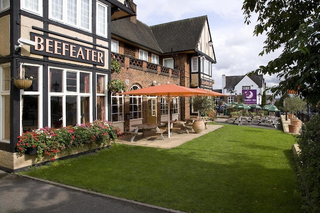 Gallery - Premier Inn London Harrow