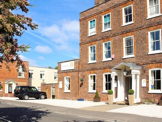 Gallery - Cley Hall Hotel
