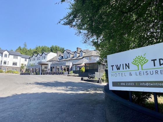 Gallery - Twin Trees Hotel