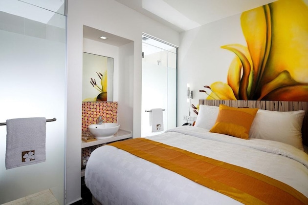 Gallery - Hotel Clover The Arts