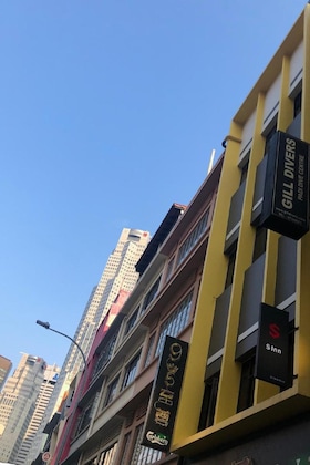 Gallery - Bluewaters Pods 38 Hongkong St - Hostel