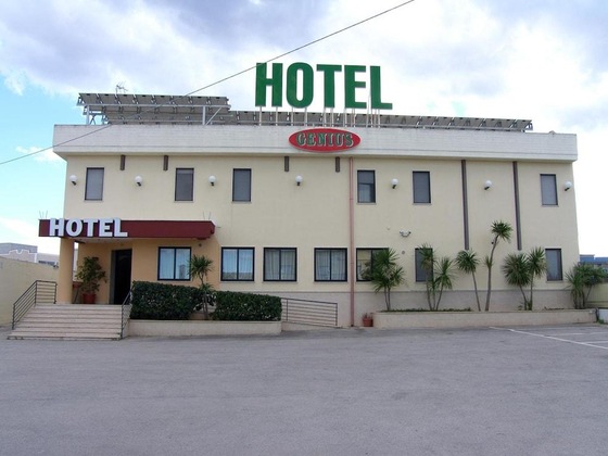 Gallery - Genius Hotel