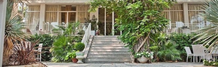 Gallery - Hotel Hawaii