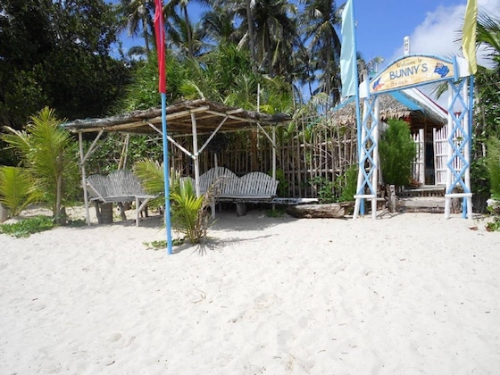 Gallery - Bunny's Beach Resort