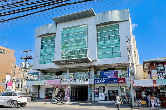 Gallery - Holiday Suites Business District (Empire Suites Hotel)