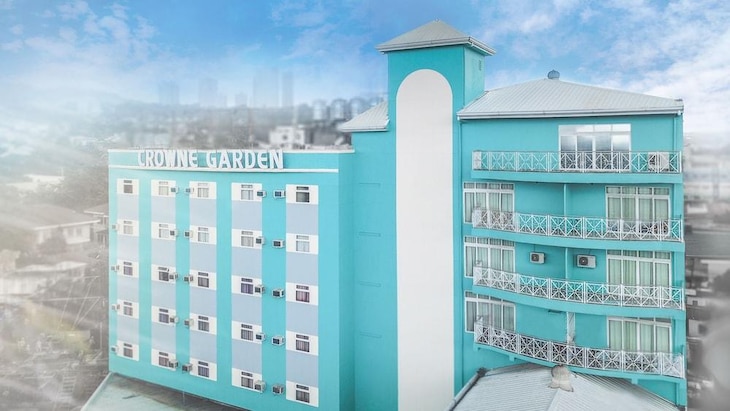 Gallery - Crowne Garden Hotel