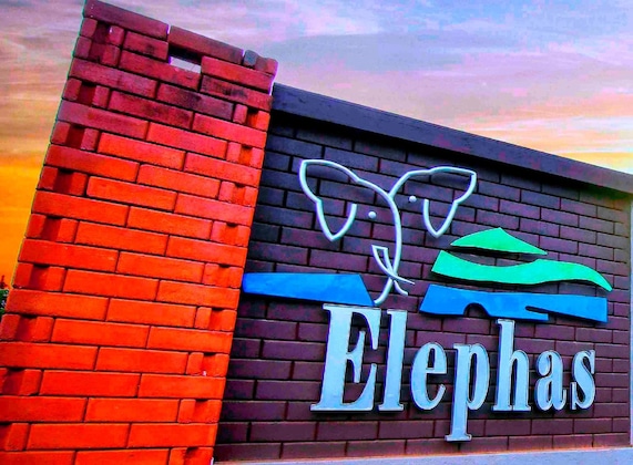 Gallery - Elephas Resort & Spa