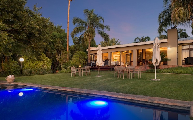 Gallery - River Place Manor