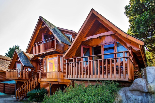 Gallery - Abalone Lodges