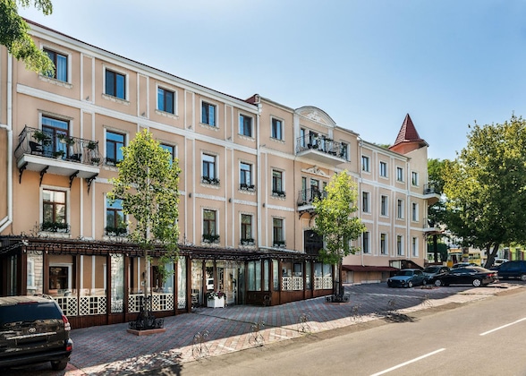 Gallery - Frederic Koklen Boutique Hotel