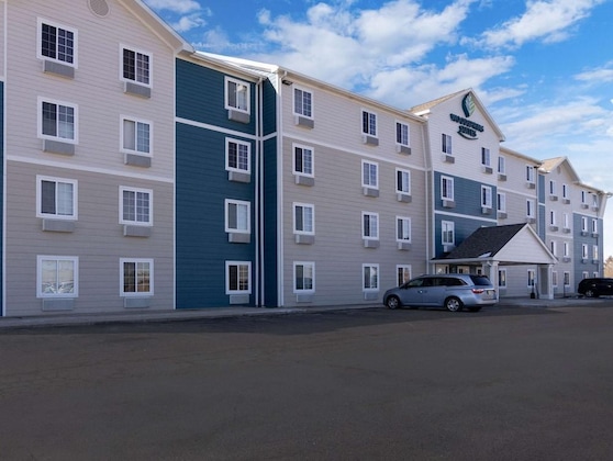 Gallery - Woodspring Suites Champaign Near University