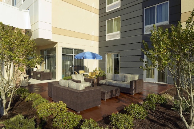 Gallery - Fairfield Inn & Suites By Marriott Fayetteville North