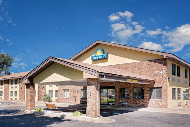 Gallery - Days Inn By Wyndham Mounds View Twin Cities North