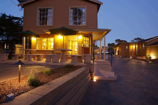 Gallery - Sunset Inn