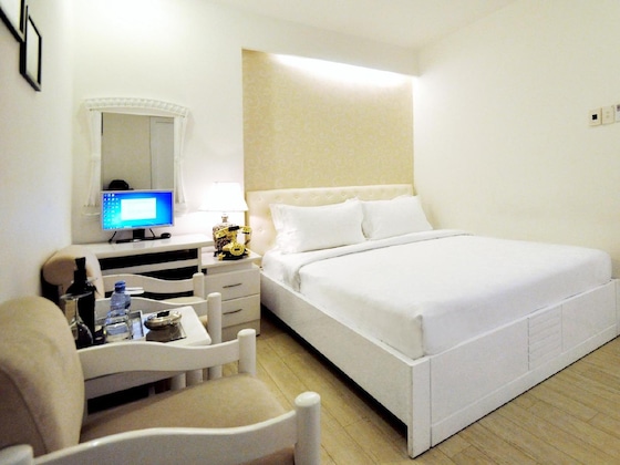 Gallery - The White Hotel