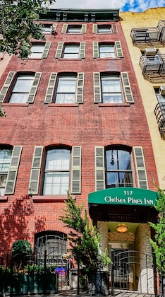 Gallery - Chelsea Pines Inn