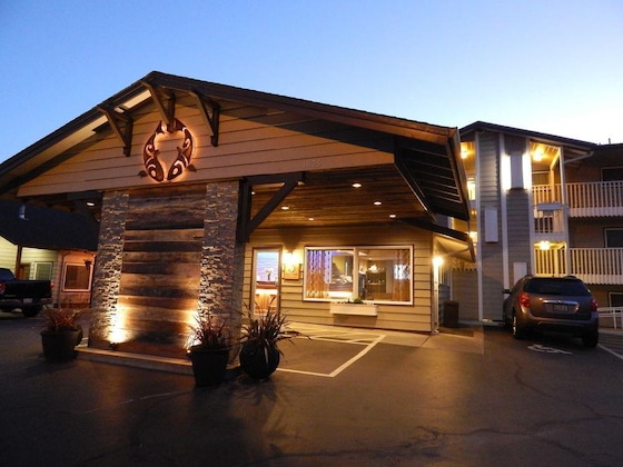 Gallery - The Coho Oceanfront Lodge