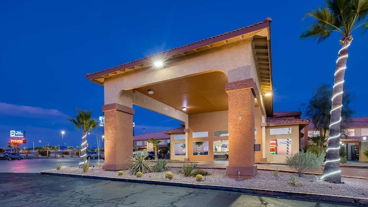 Gallery - Best Western Desert Oasis