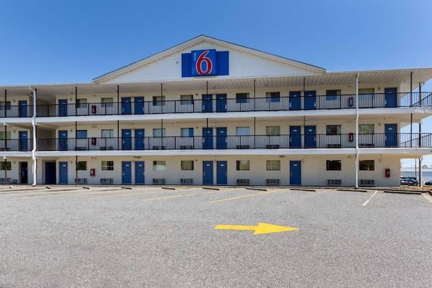 Gallery - Motel 6 Greenville Sc