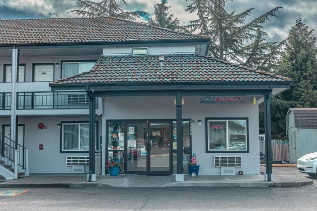 Gallery - Sumner Motor Inn