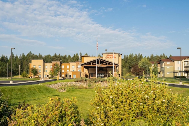 Gallery - Hampton Inn & Suites Whitefish
