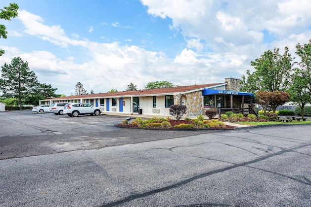 Gallery - Motel 6 Mansfield