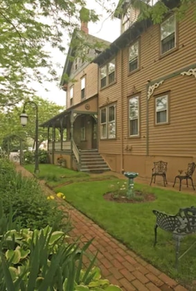 Gallery - The Queen Victoria B&B