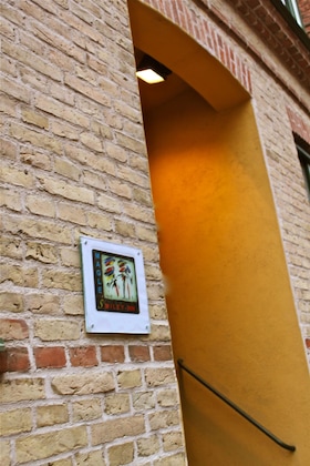 Gallery - Magles Smiley Inn