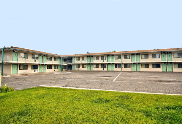 Gallery - Americas Best Value Inn & Suites Helena