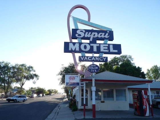Gallery - Supai Motel