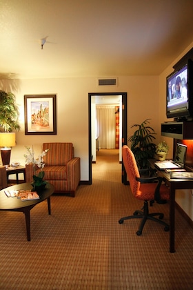 Gallery - Ramada By Wyndham Viscount Suites Tucson East
